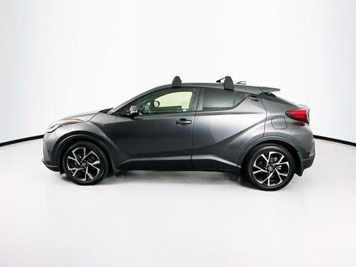 2021 Toyota C-HR XLE