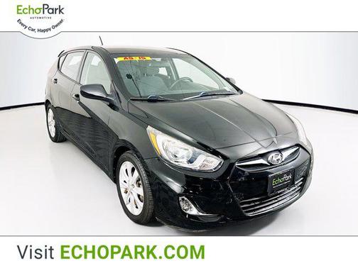 2012 Hyundai Accent SE
