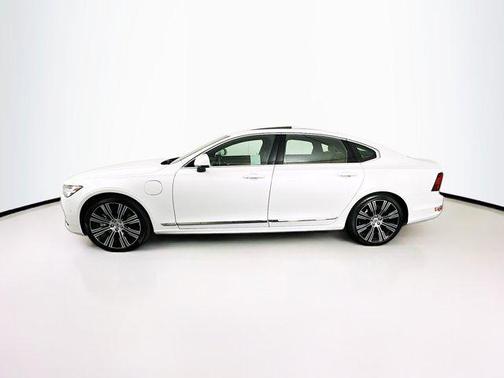 2024 Volvo S90 Recharge Plug-In Hybrid Ultimate