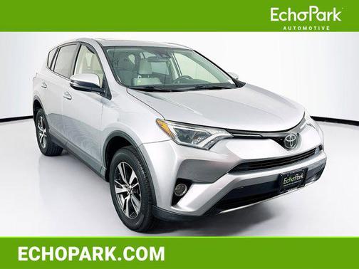 Silver Sky Metallic 2018 Toyota RAV4 XLE