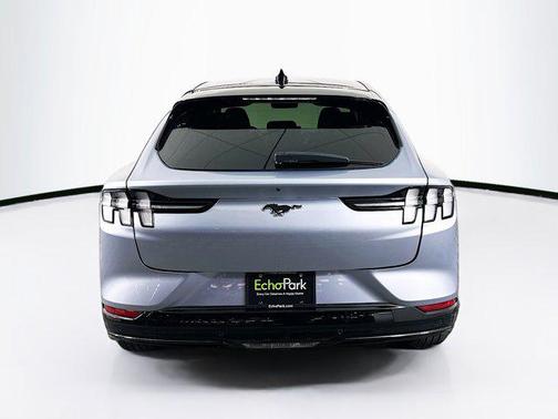 2022 Ford Mustang Mach-E Premium
