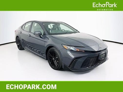 Underground 2025 Toyota Camry SE