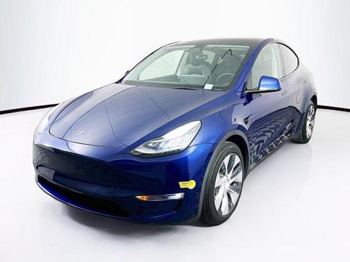 2022 Tesla Model Y Long Range Dual Motor All-Wheel Drive