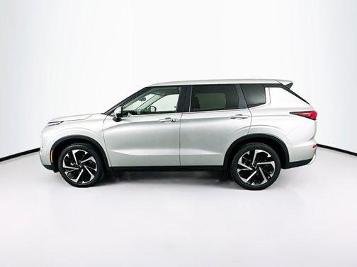 Alloy Silver Metallic 2024 Mitsubishi Outlander SE 2.5 S-AWC
