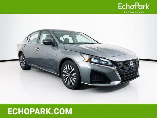 Gun Metallic 2025 Nissan Altima SV FWD