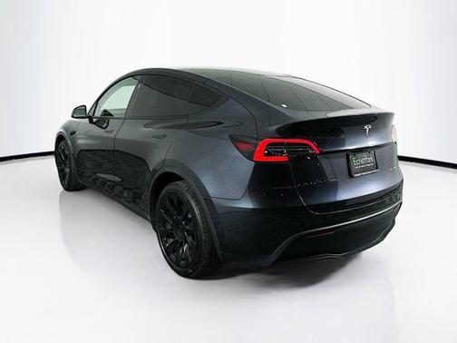 2024 Tesla Model Y Long Range Dual Motor All-Wheel Drive