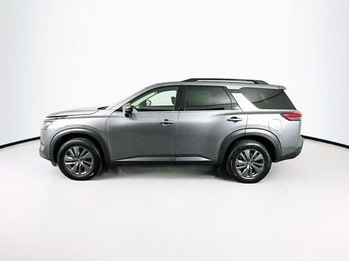 2024 Nissan Pathfinder SV FWD