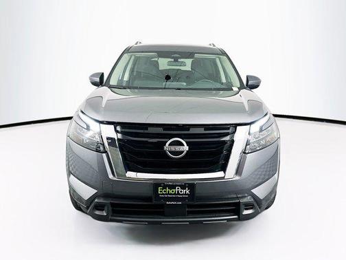 2024 Nissan Pathfinder SV FWD