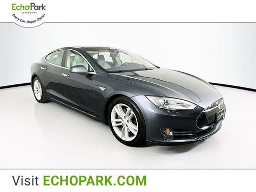 2015 Tesla Model S 70D