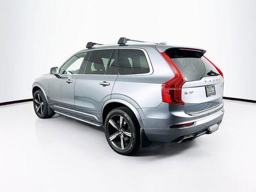 2017 Volvo XC90 T6 R-Design