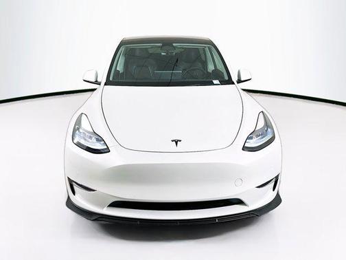 2022 Tesla Model Y Performance Dual Motor All-Wheel Drive