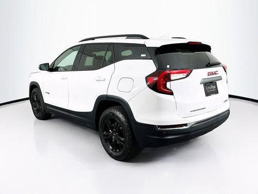Summit White 2024 GMC Terrain AWD AT4