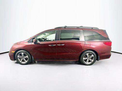 Deep Scarlet Pearl 2018 Honda Odyssey Touring