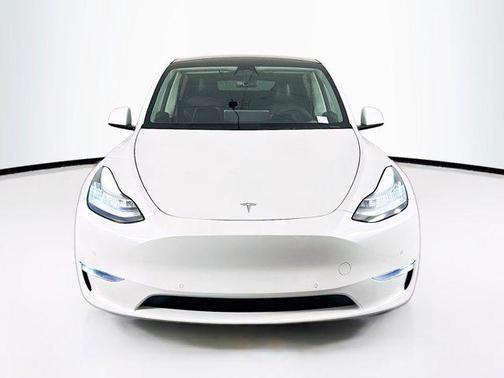 Pearl White Multi-Coat 2021 Tesla Model Y Performance Dual Motor All-Wheel Drive