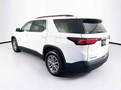 Summit White 2023 Chevrolet Traverse LT Cloth