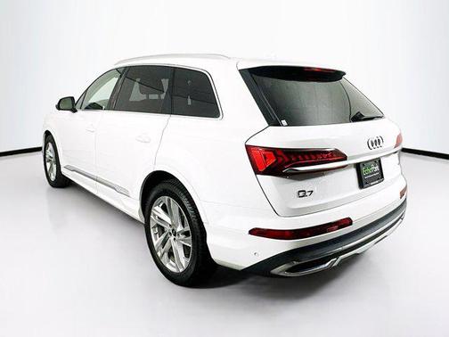 2022 Audi Q7 55 Prestige
