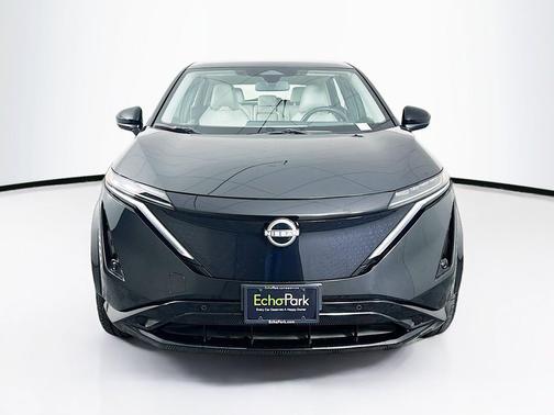 Black Diamond Pearl 2023 Nissan ARIYA ENGAGE