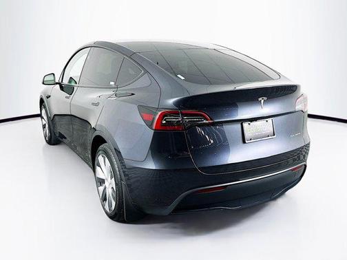 2024 Tesla Model Y Long Range Dual Motor All-Wheel Drive