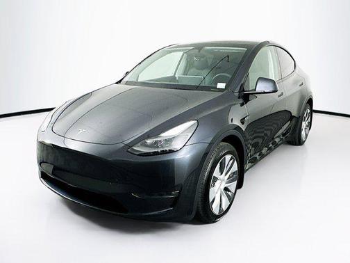 2024 Tesla Model Y Long Range Dual Motor All-Wheel Drive