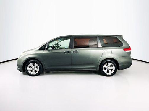 2014 Toyota Sienna L
