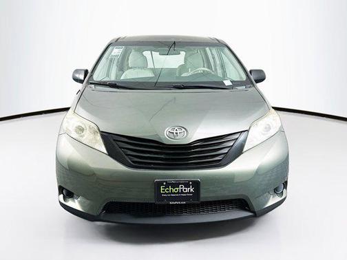 2014 Toyota Sienna L