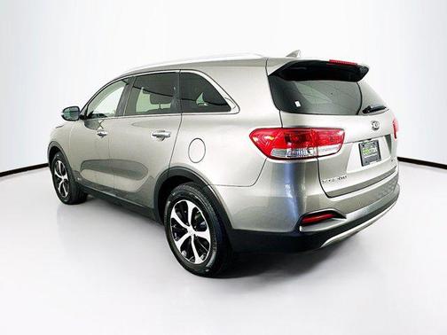 2017 Kia Sorento EX