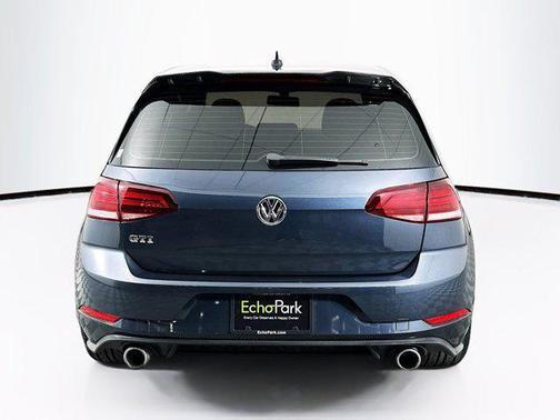 2018 Volkswagen Golf GTI 2.0T S 4-Door