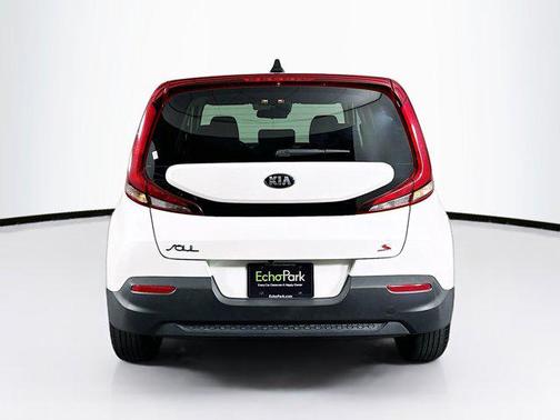Snow White Pearl 2021 Kia Soul S