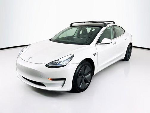 2020 Tesla Model 3 Standard Range Plus