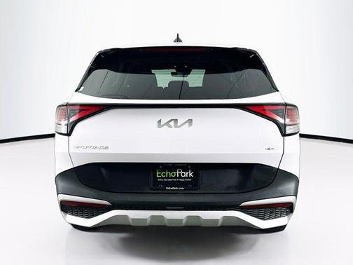 2025 Kia Sportage LX