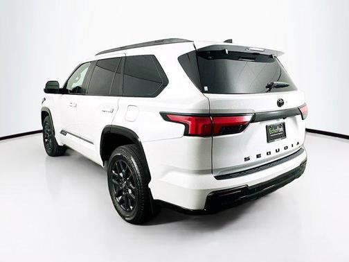 2025 Toyota Sequoia Platinum