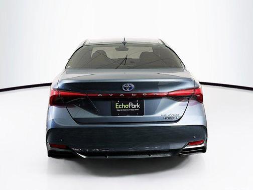 2021 Toyota Avalon Hybrid Limited