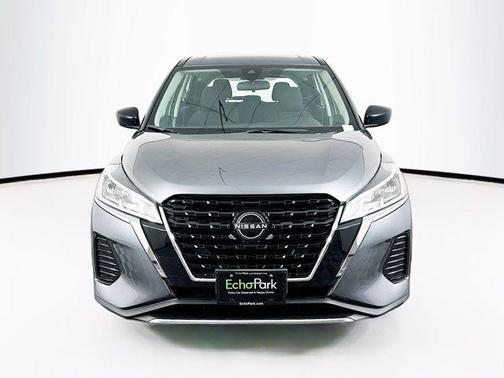 2022 Nissan Kicks S