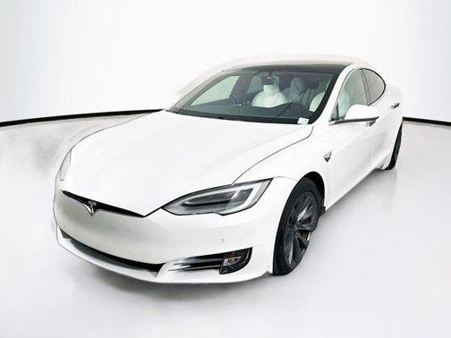 2020 Tesla Model S Long Range Plus