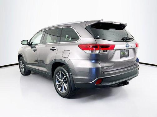2019 Toyota Highlander Hybrid XLE