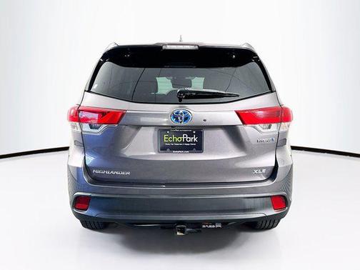 2019 Toyota Highlander Hybrid XLE