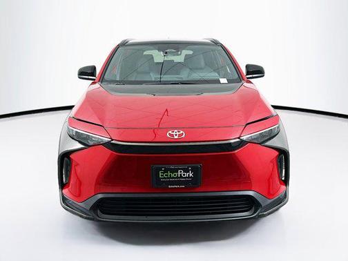 2025 Toyota bZ4X XLE