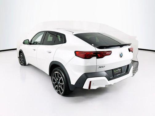 2025 BMW X2 xDrive28i