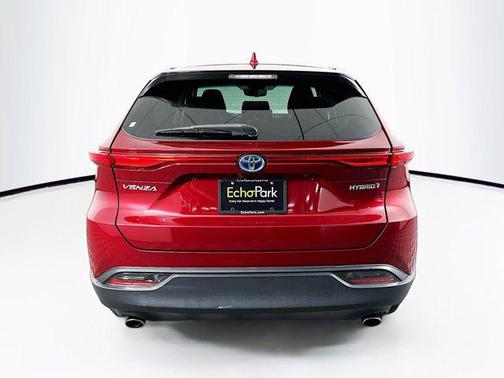 2021 Toyota Venza LE