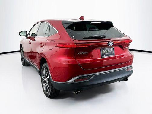 2021 Toyota Venza LE