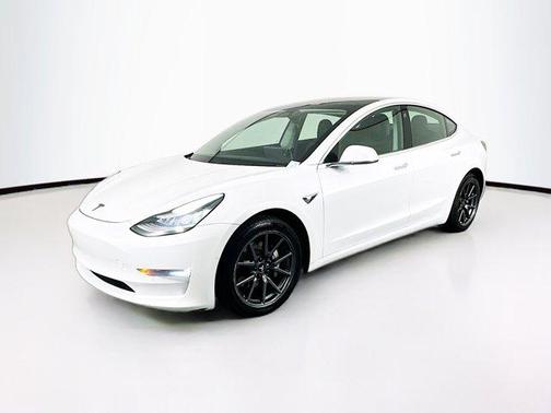 2020 Tesla Model 3 Long Range