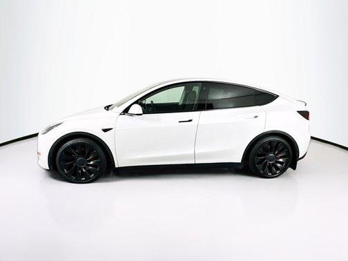 Pearl White Multi-Coat 2022 Tesla Model Y Performance Dual Motor All-Wheel Drive