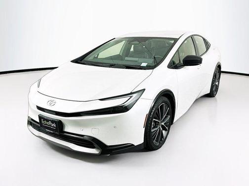 2023 Toyota Prius XLE