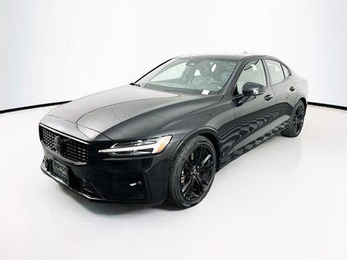 2024 Volvo S60 B5 Plus Black Edition