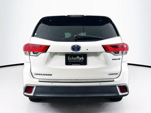 2017 Toyota Highlander Hybrid Platinum