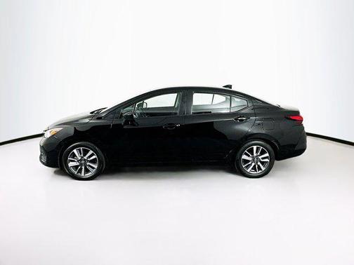 2023 Nissan Versa 1.6 SV