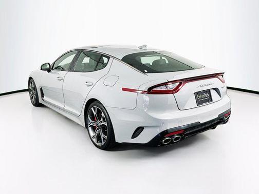 2020 Kia Stinger GT1