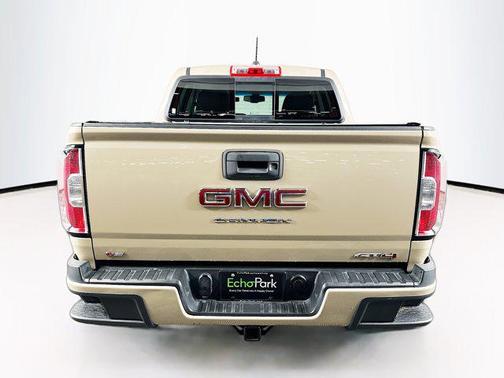 2022 GMC Canyon AT4