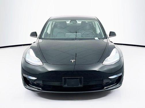 2019 Tesla Model 3 Standard Range