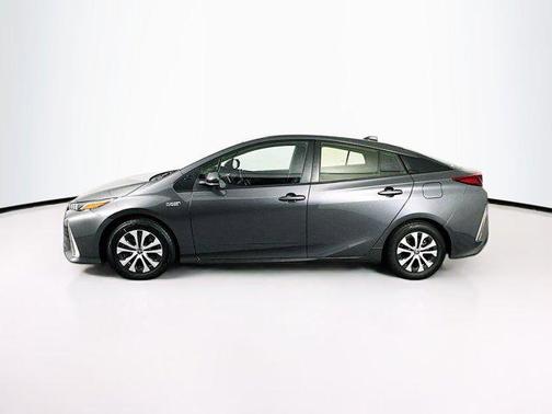 2021 Toyota Prius Prime LE